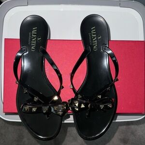 Valentino Rockstud Slides